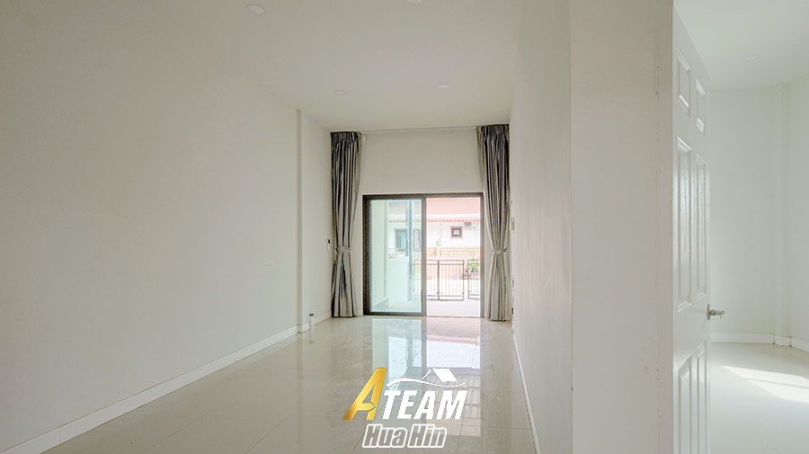 TownHouse 2 Bed 1 Bath in soi 94 - 1.89 THB, thumbnail 4