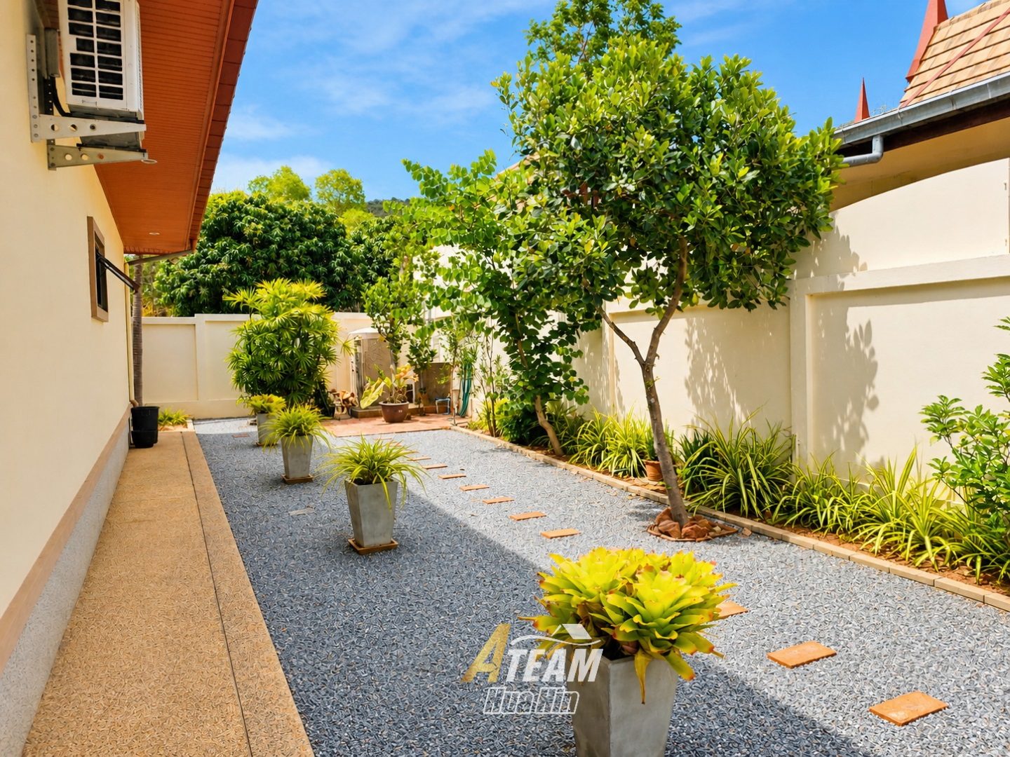 Tropical Pool Villa on a Large  Land Plot, thumbnail 13