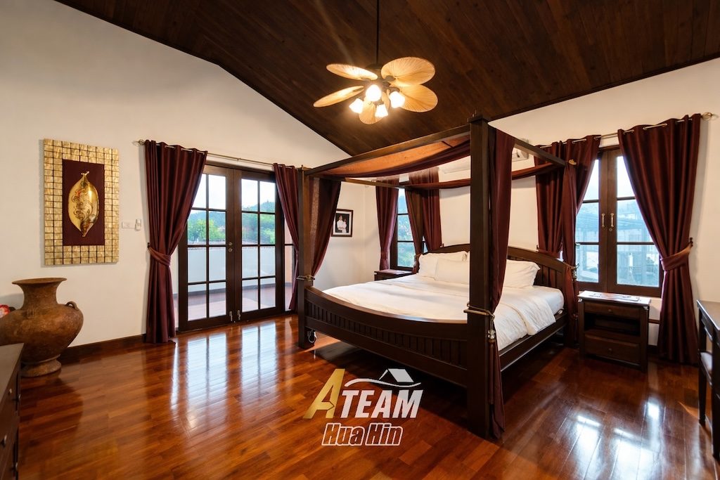 Luxury 6-Bedrooms Spacious 3,200 sqm Estate 5 min from city center — , thumbnail 17