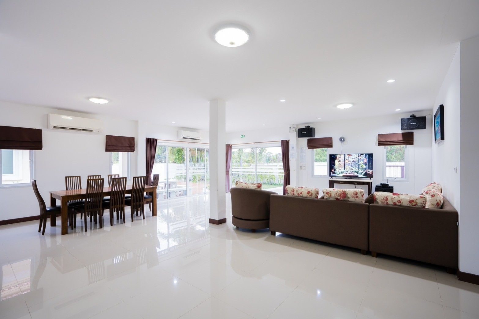 Spacious 4-Bedroom Freehold Pool Villa in Hin Lek Fai, thumbnail 17