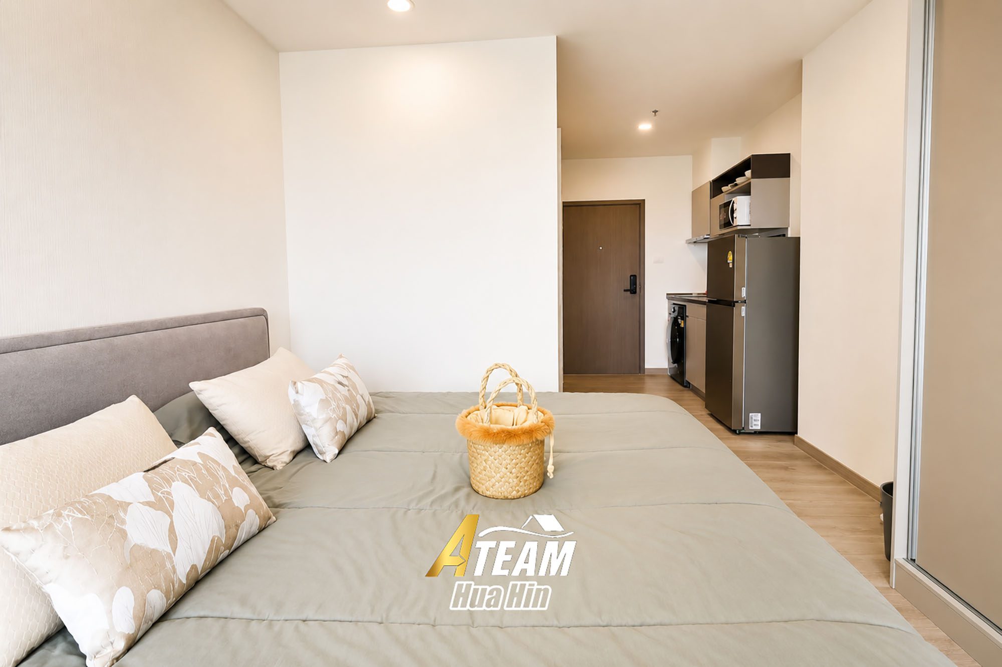 Blue Whale Hua Hin Condo for Rent – 26th Floor, thumbnail 3