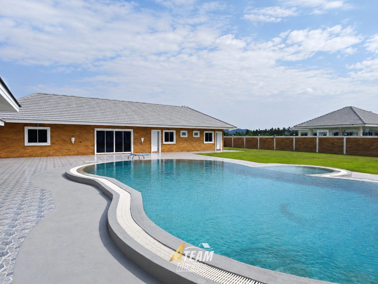 Large 5-Bedroom Estate on 2.6 Rai for Rent – Pranburi, thumbnail 41