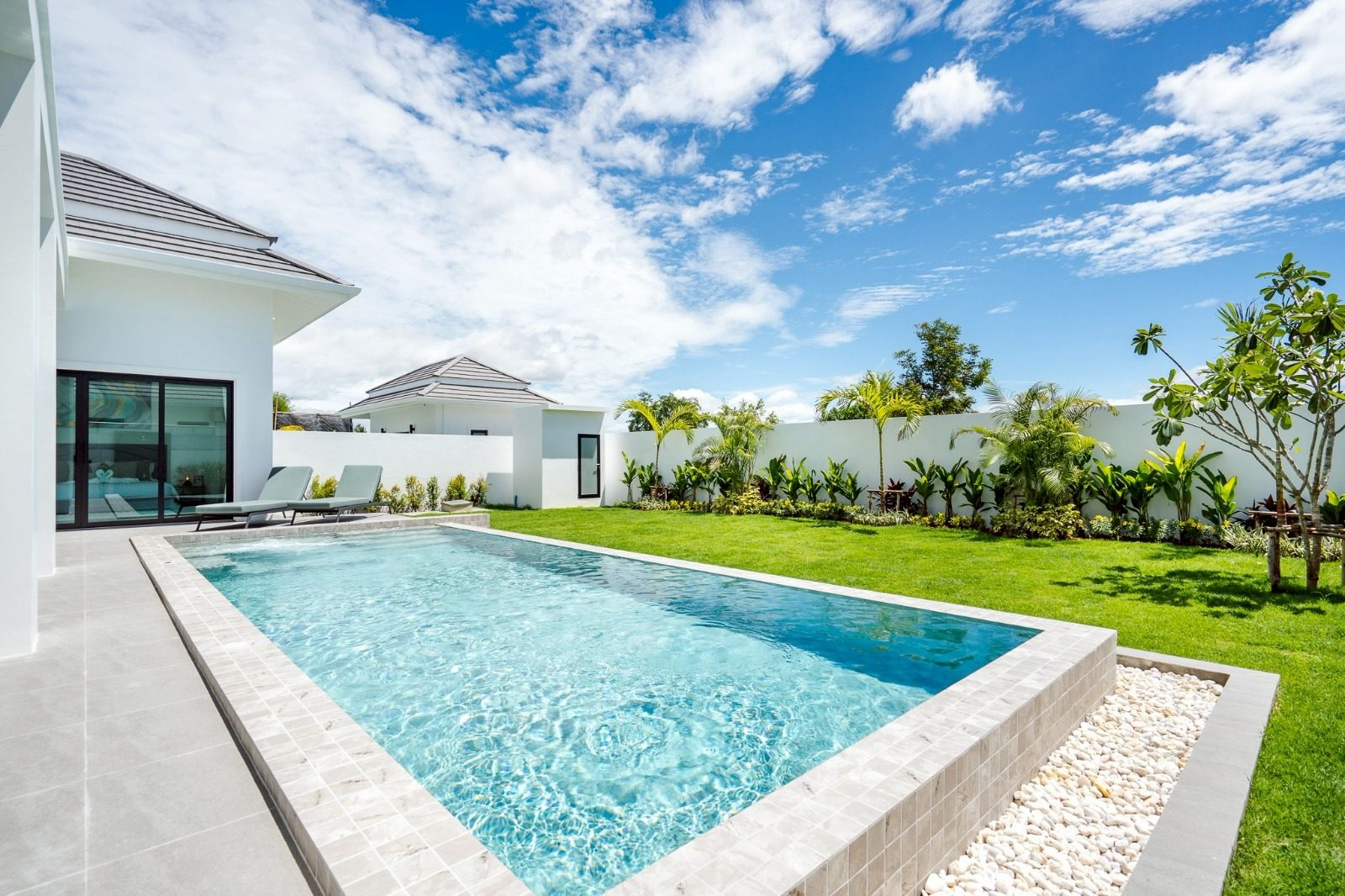Luxury 3 Bed 3 Bath Pool Villa for Sale in Hua Hin Soi 112, thumbnail 12