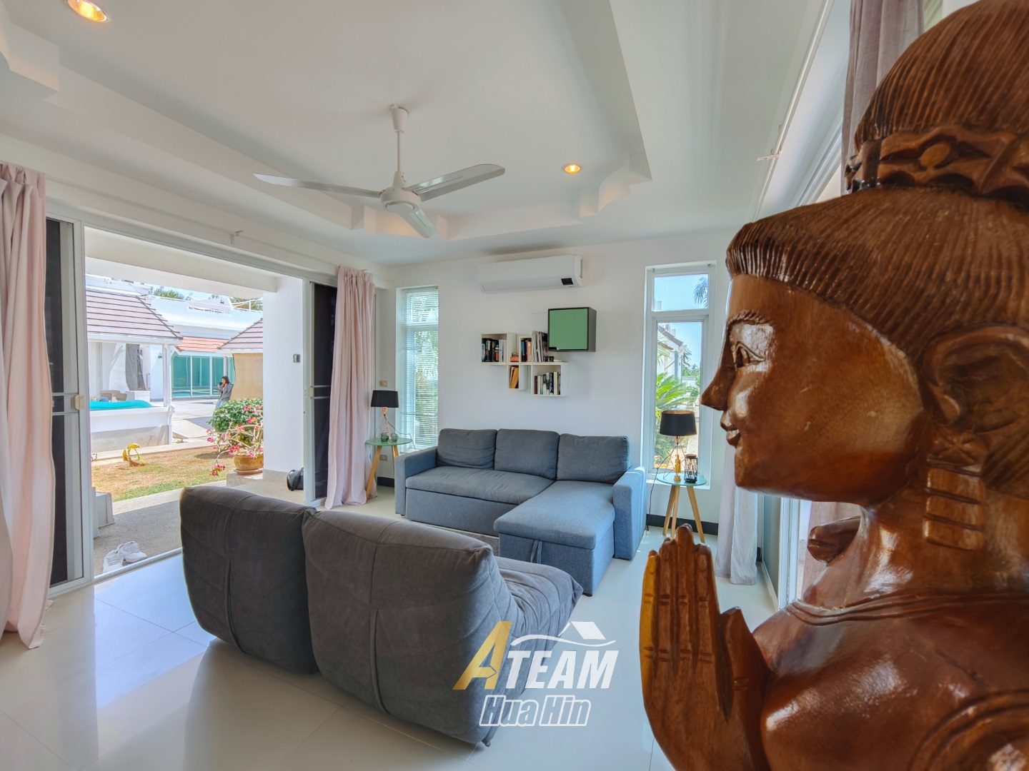 Pineapple Hills 2 beds, 1 bath with nice community and view., thumbnail 4