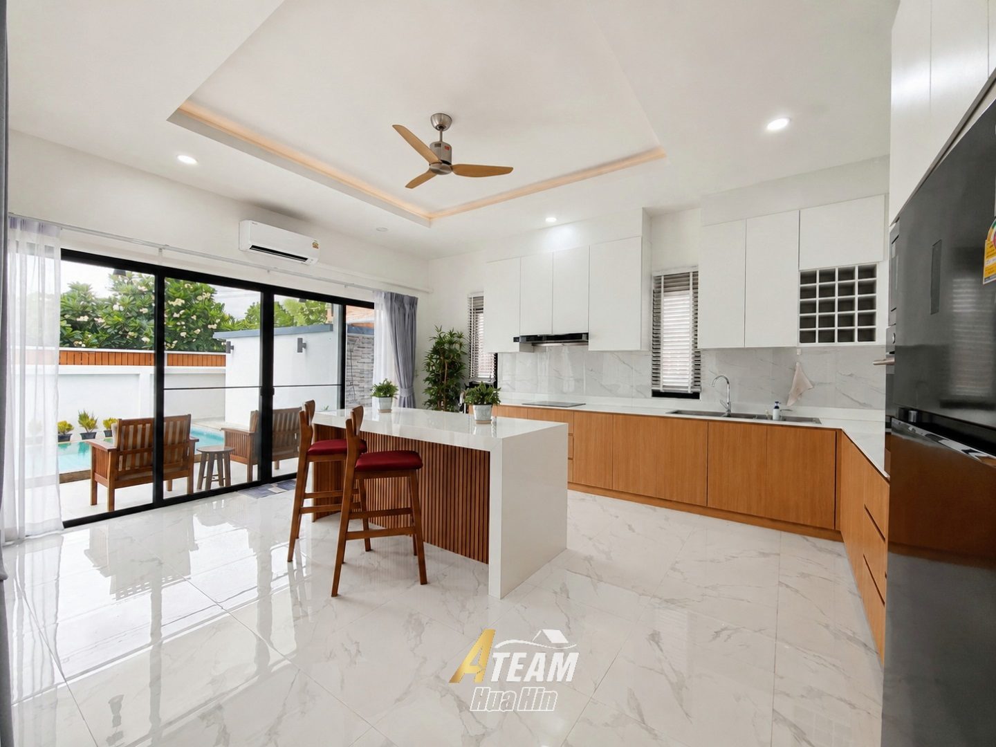 3-Bedroom Pool Villa in Prime Hua Hin Location, thumbnail 12