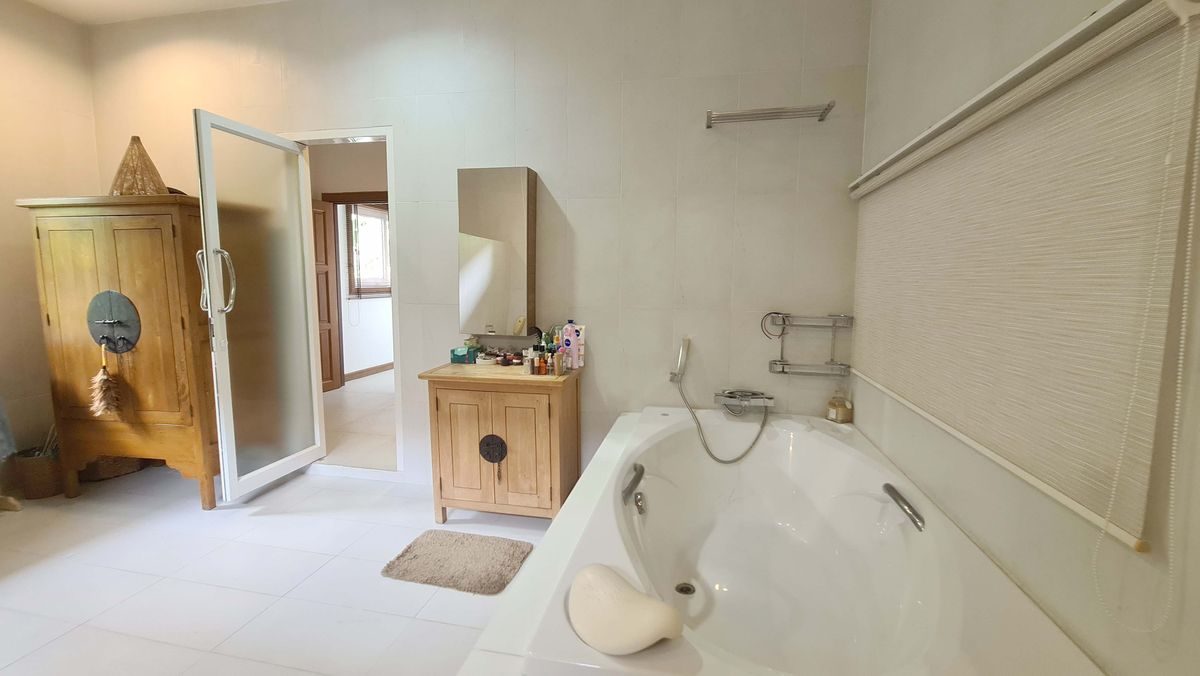 luxury 7 bedrooms Pool Villa in Orchid Palm Homes, thumbnail 15