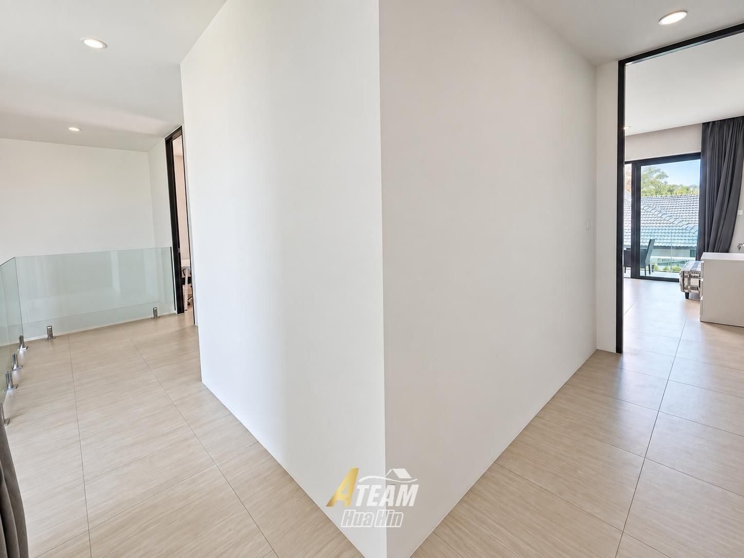 Smart, moderne og enorm – på Soi 116 i centrum af Hua Hin!, miniature 33