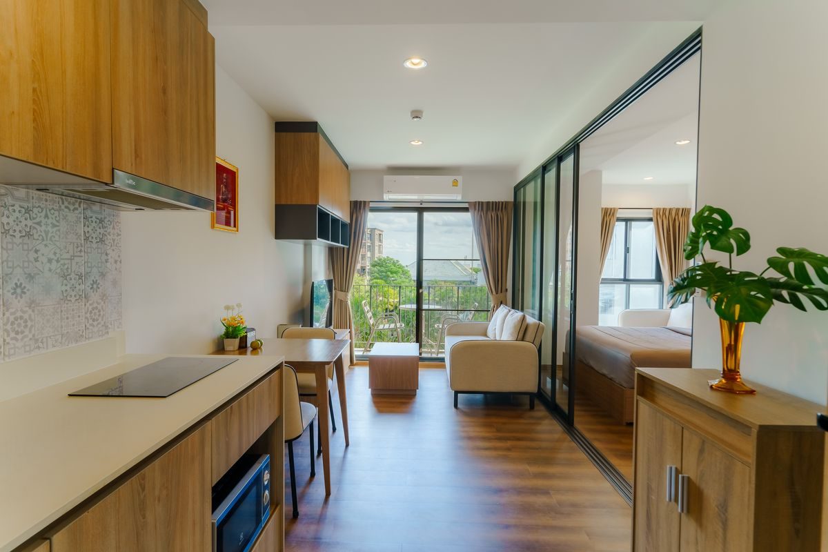 La Habana Hua Hin – Building B, 5th Floor (34 sqm, Pool View), thumbnail 10