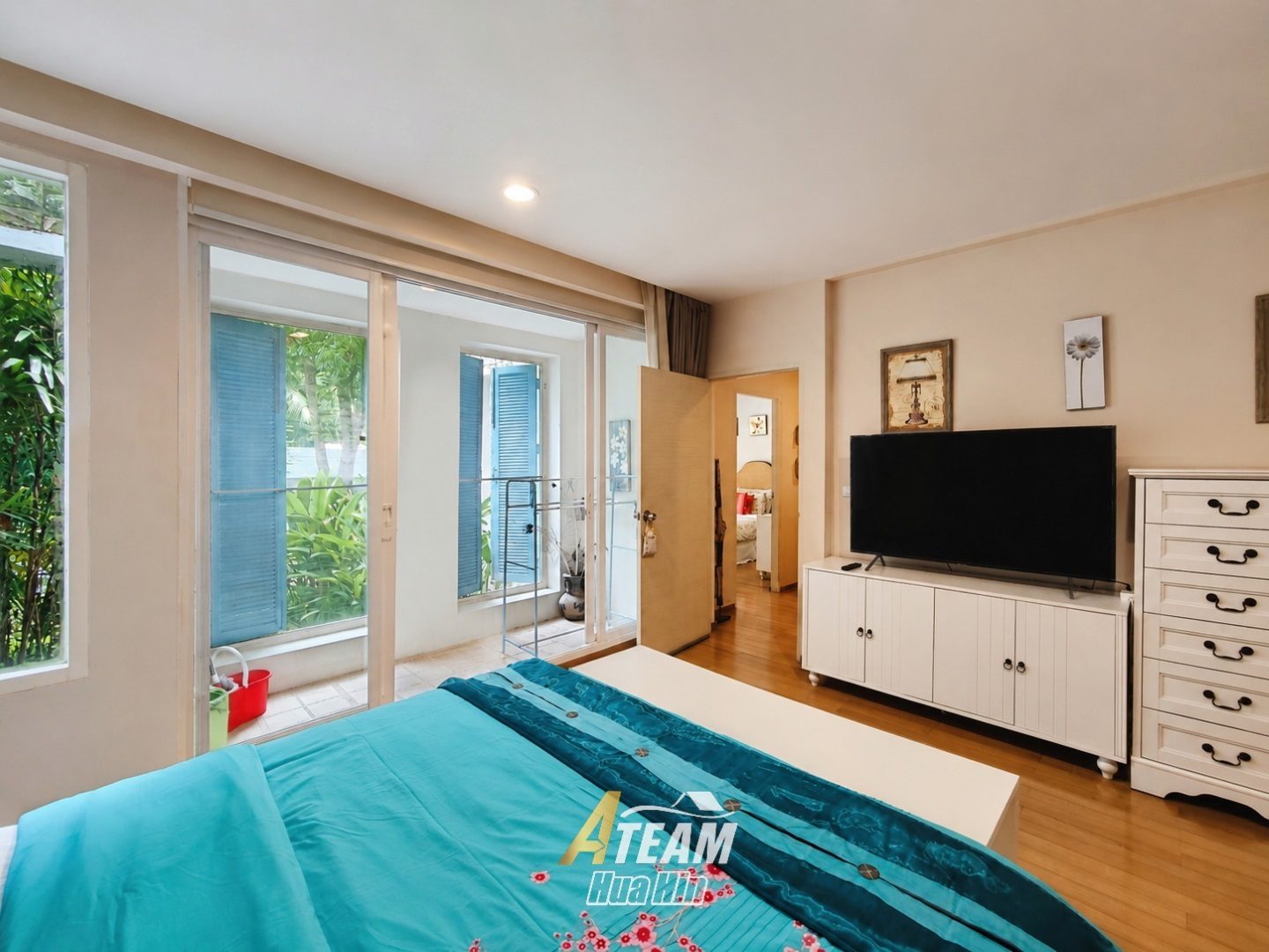 Beachfront Living – Spacious 3-Bedroom Pool Access Condo at Baan Nub Kluen, thumbnail 13