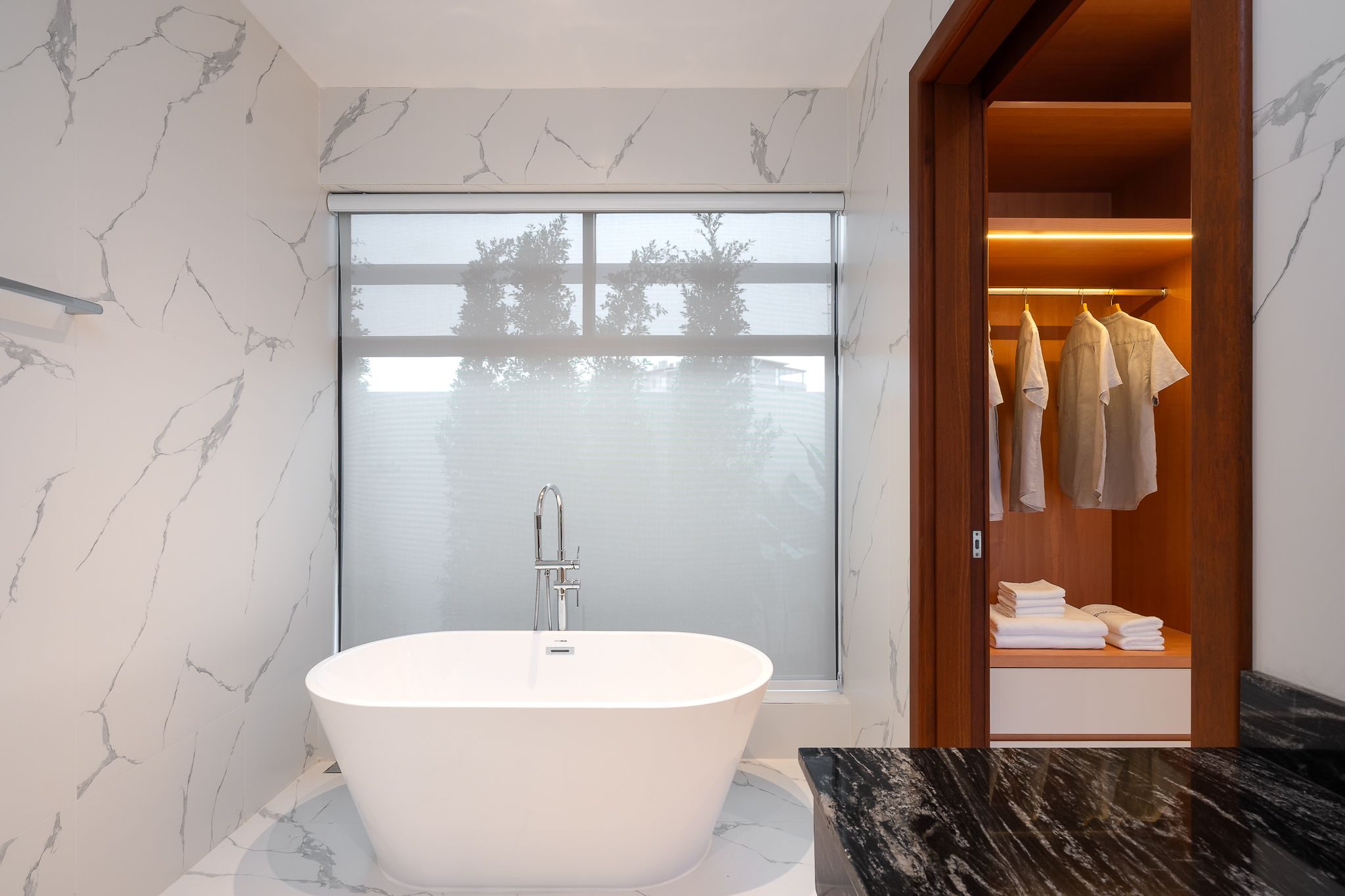 Luxury Balinese Pool Villa with Mountain Views, thumbnail 16