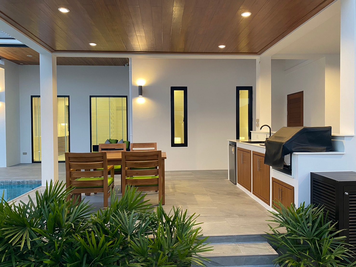Modern 3-Bedroom Pool Villa Near Soi 102 & Pineapple Valley Golf Club, thumbnail 13