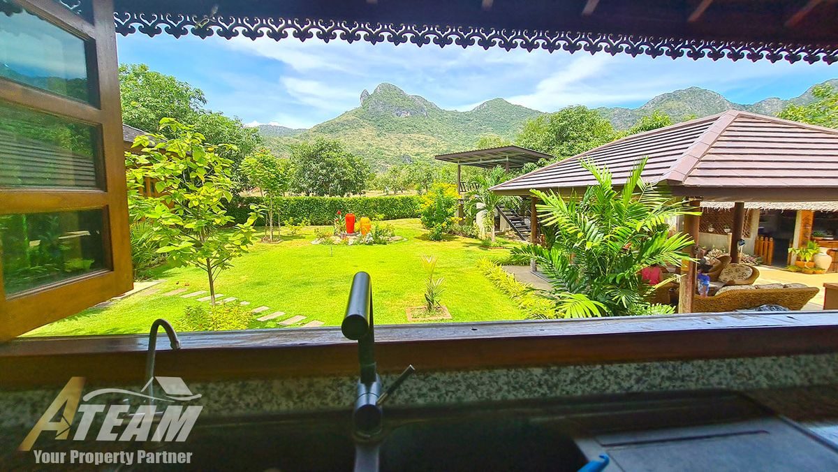 Price drop on this dream property with incredible mountain settings no, thumbnail 33