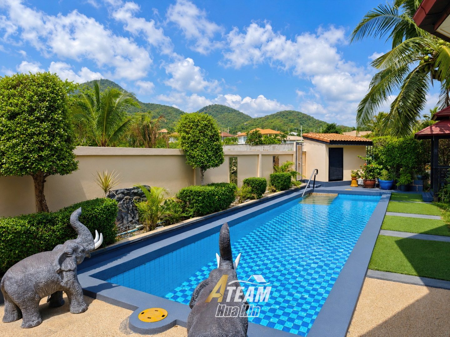 Great Location, Mountain View, Corner Plot pool Villa