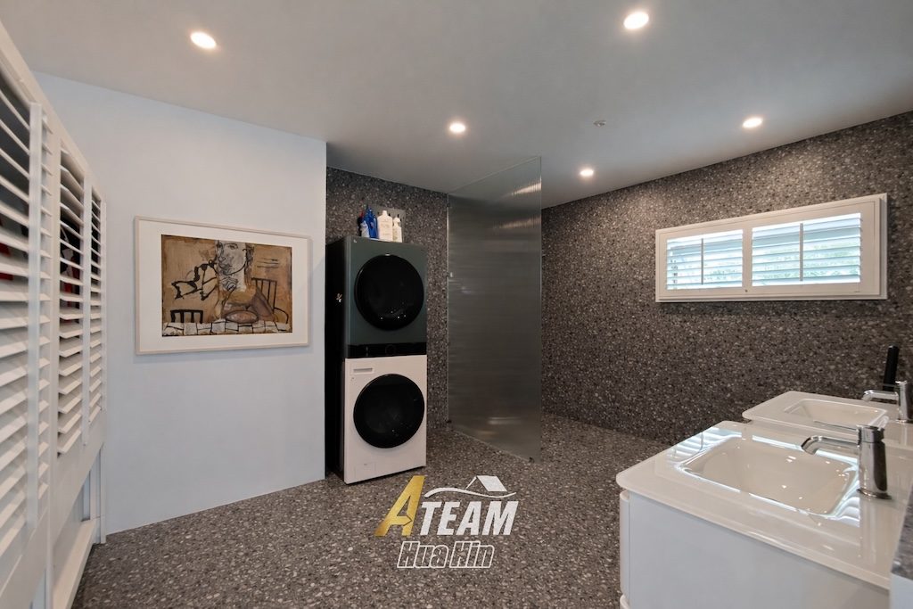 Modern 3 Bed 3 Bath Pool Villa at Black Mountain Golf Club, thumbnail 13