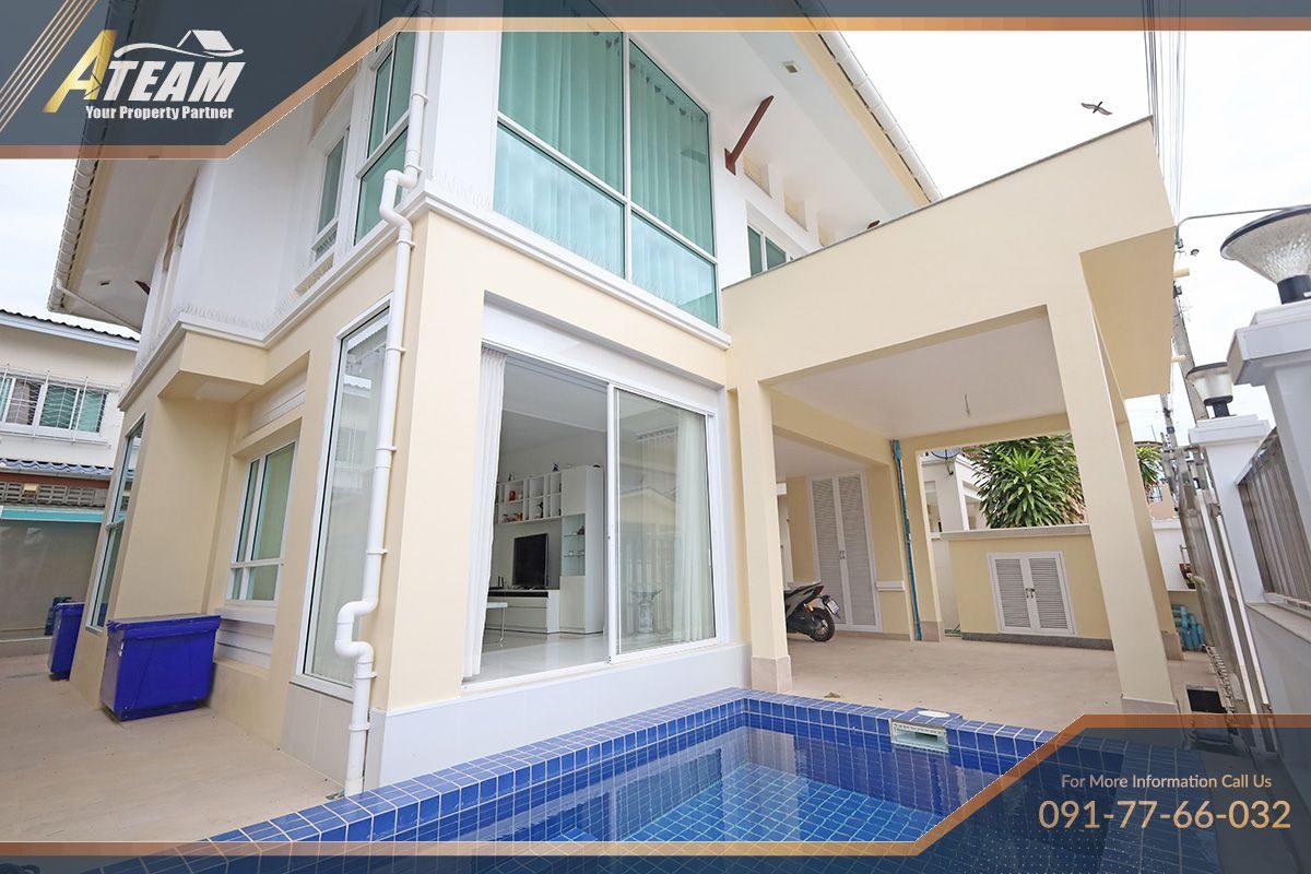 2- story House for Sale in Soi 94, thumbnail 2
