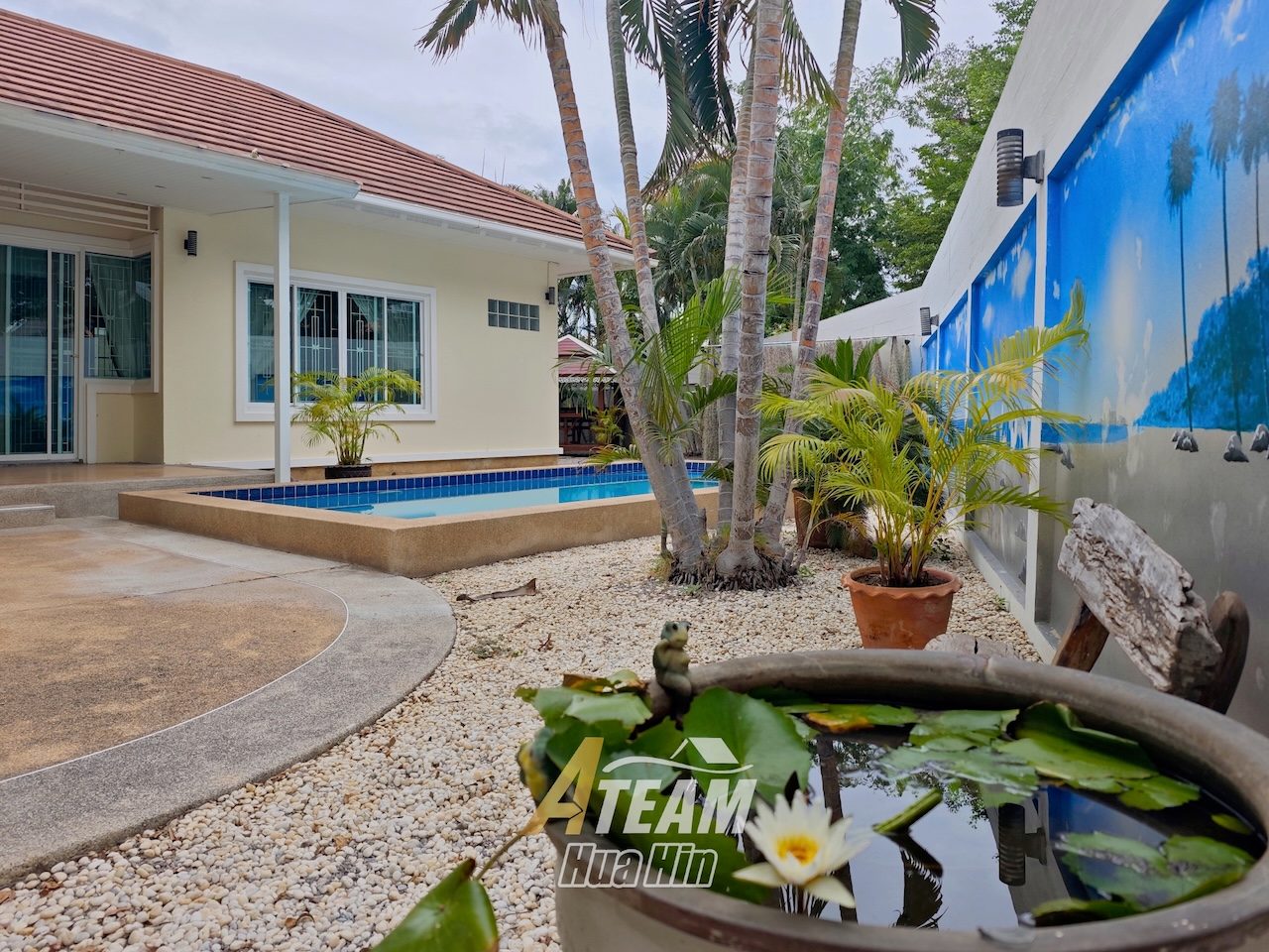 Villa avec piscine de 3 chambres à louer au centre de Hua Hin