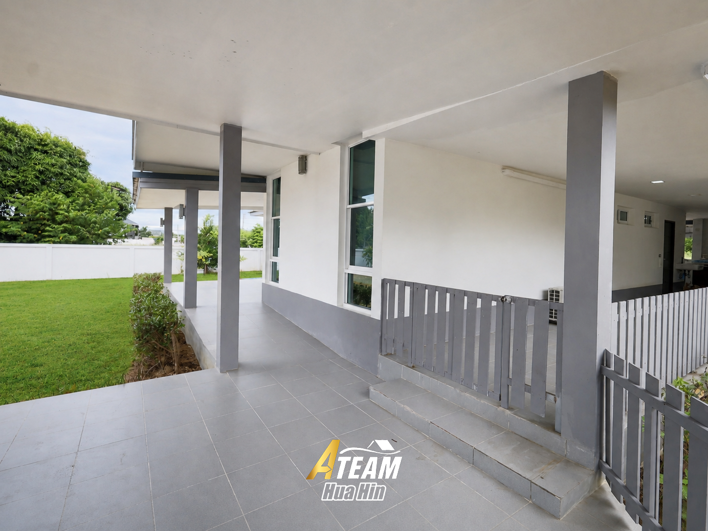 For sale House 3-Bedroom in Black Mountain., thumbnail 4