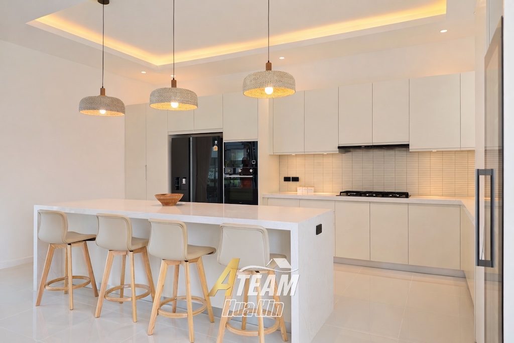 Prestigious 5-Bedroom Pool Villa on 2,622 sqm Prime Land, thumbnail 19