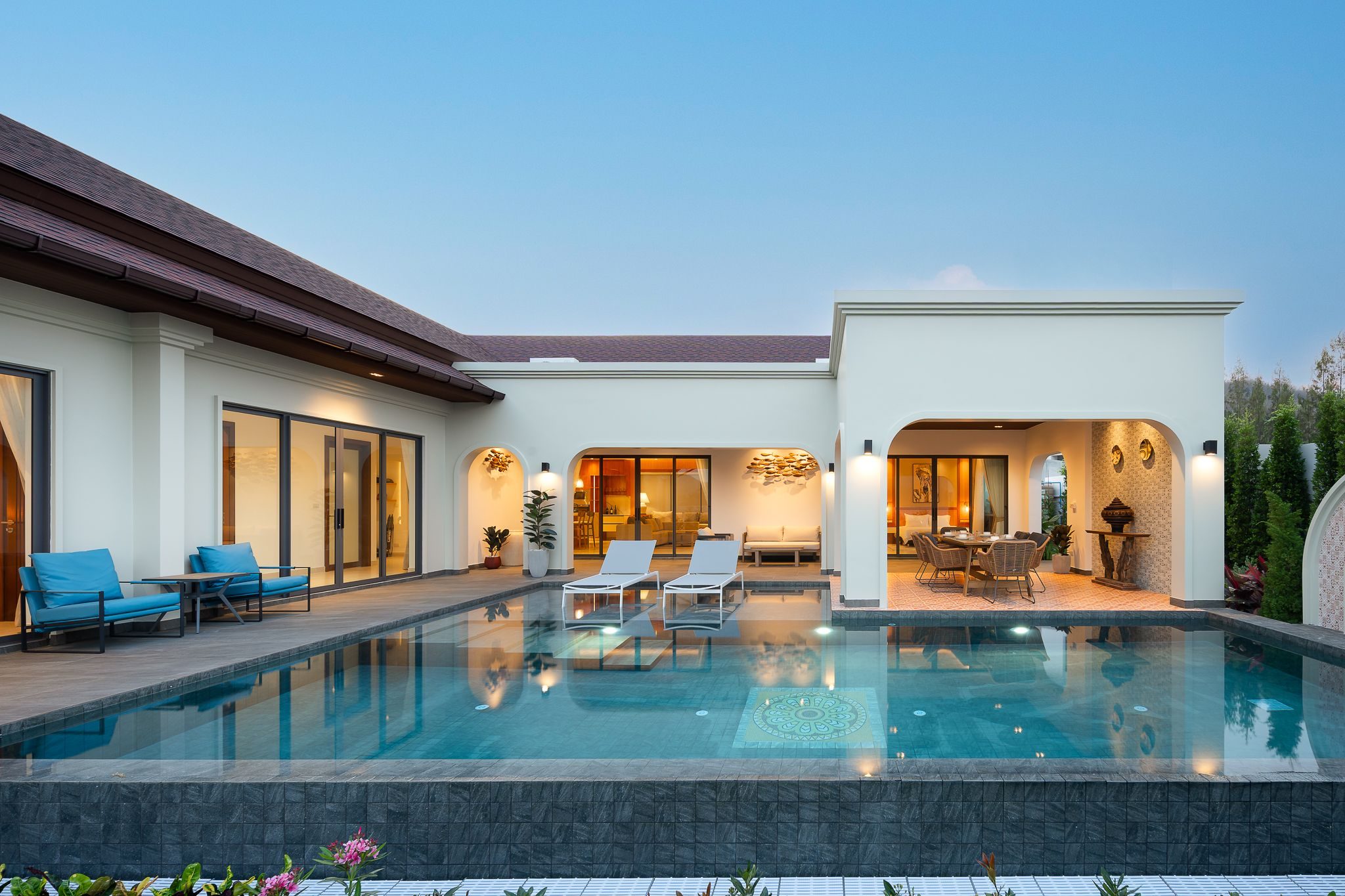 Luxury Balinese Pool Villa with Mountain Views, thumbnail 2