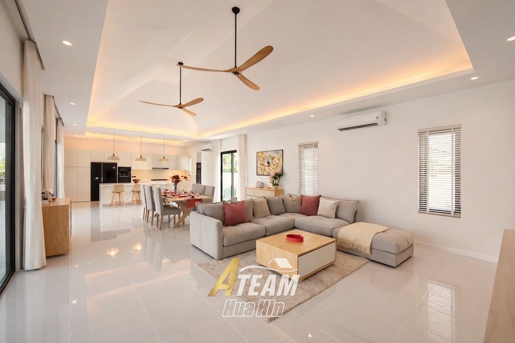 Prestigious 5-Bedroom Pool Villa on 2,622 sqm Prime Land, thumbnail 22