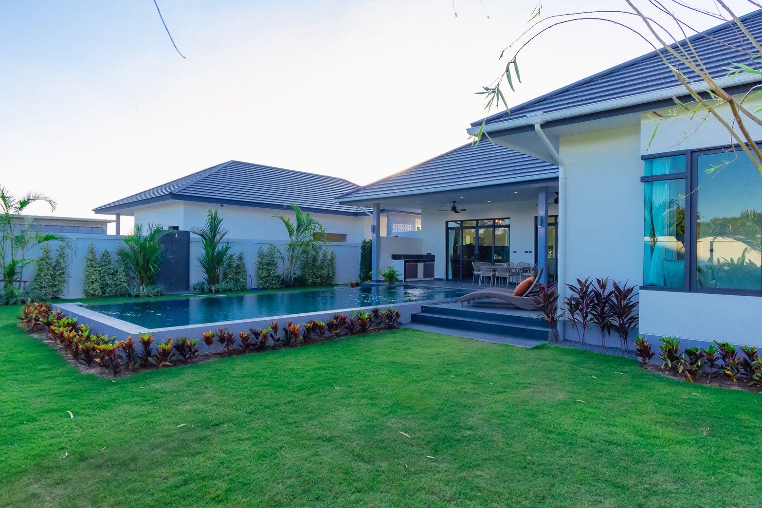 Modern 3 Bedroom  Luxury Pool Villas on Soi 112, thumbnail 3