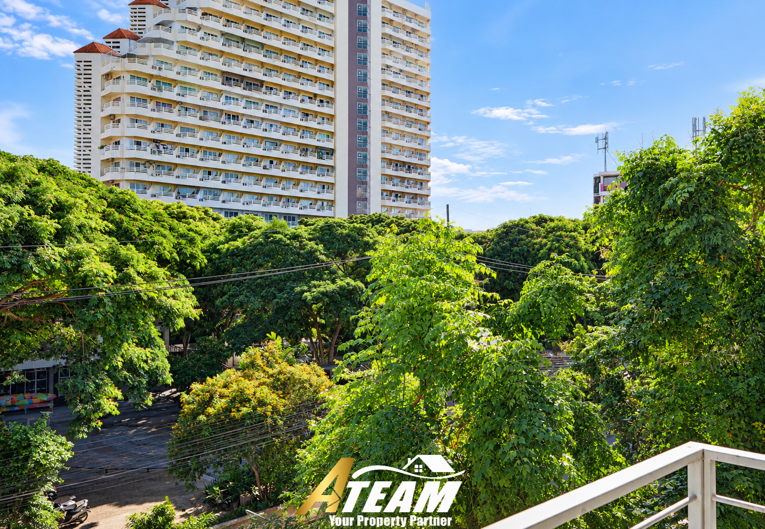 Beachfront Condo for Rent at Baan Sanpluem, thumbnail 5