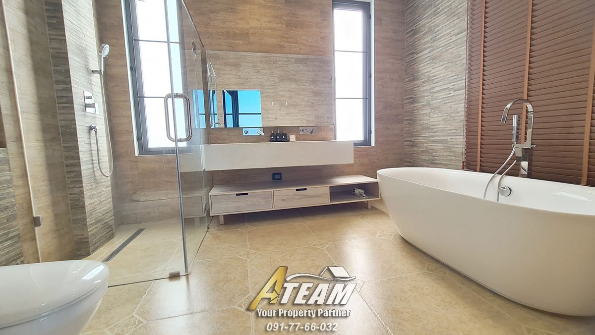 Modern 3 bedroom pool villa In La Lua resort, thumbnail 28