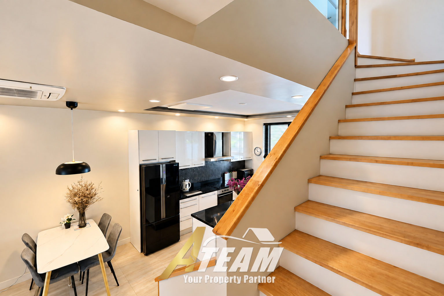 Townhouse 2-Bedroom Two-Storey Residence at Riviera Pearl, thumbnail 10