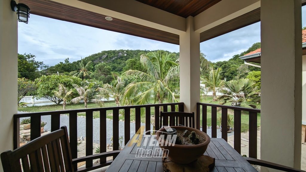3-Bedroom Home on Large 2 Rai in Khao Tao, thumbnail 8