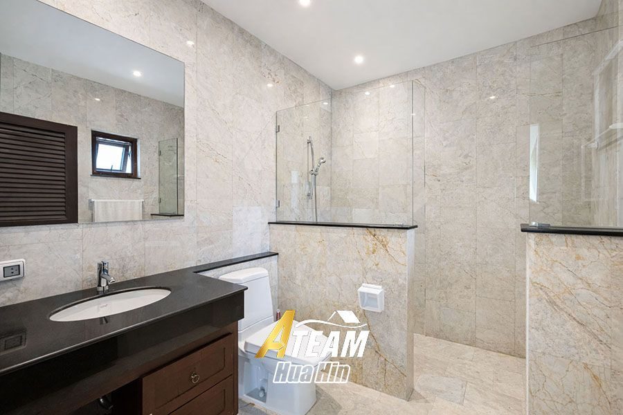 Spacious Living in a Premium Hillside Community, thumbnail 17