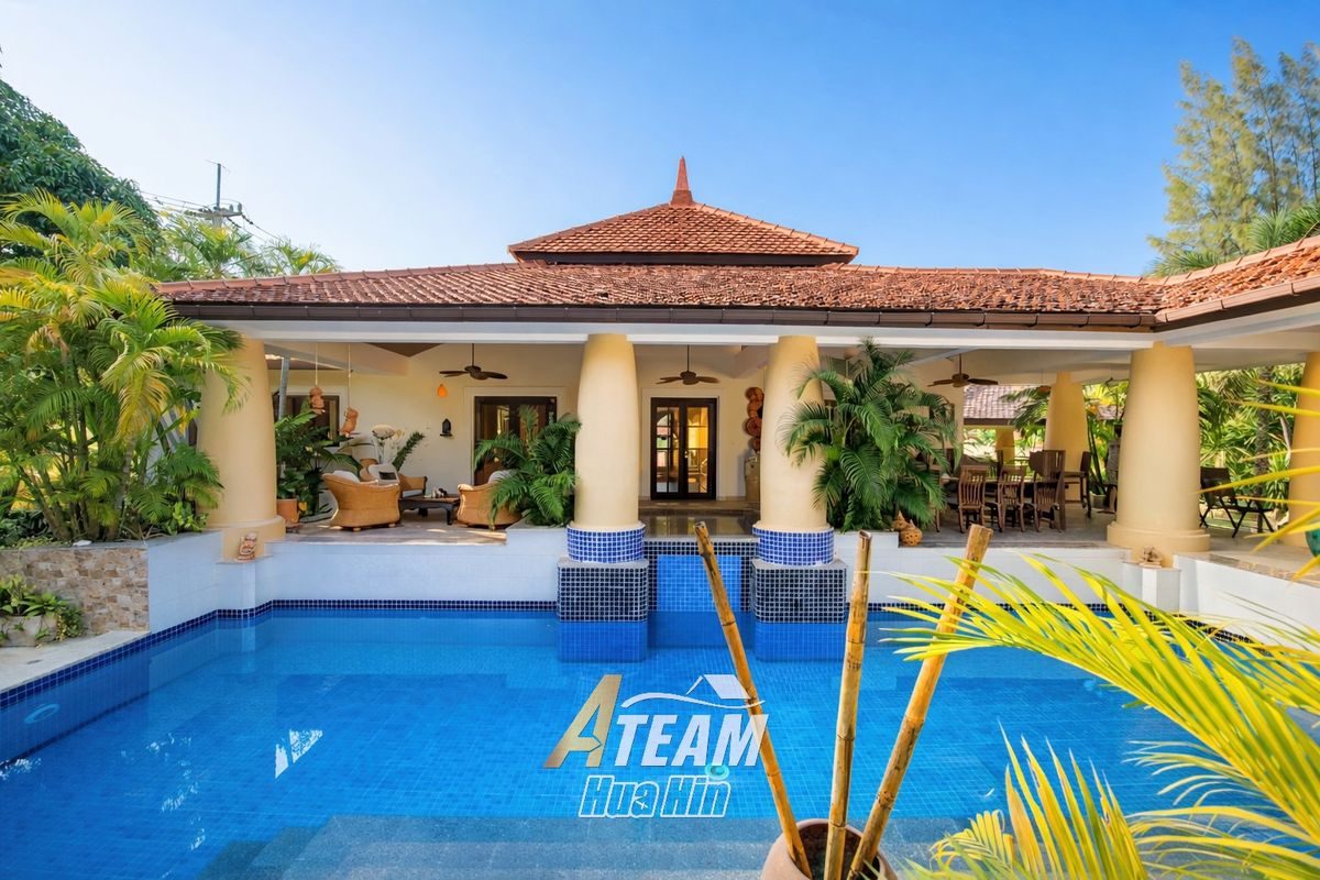 Luxe tropische zwembadvilla in Hua Hin