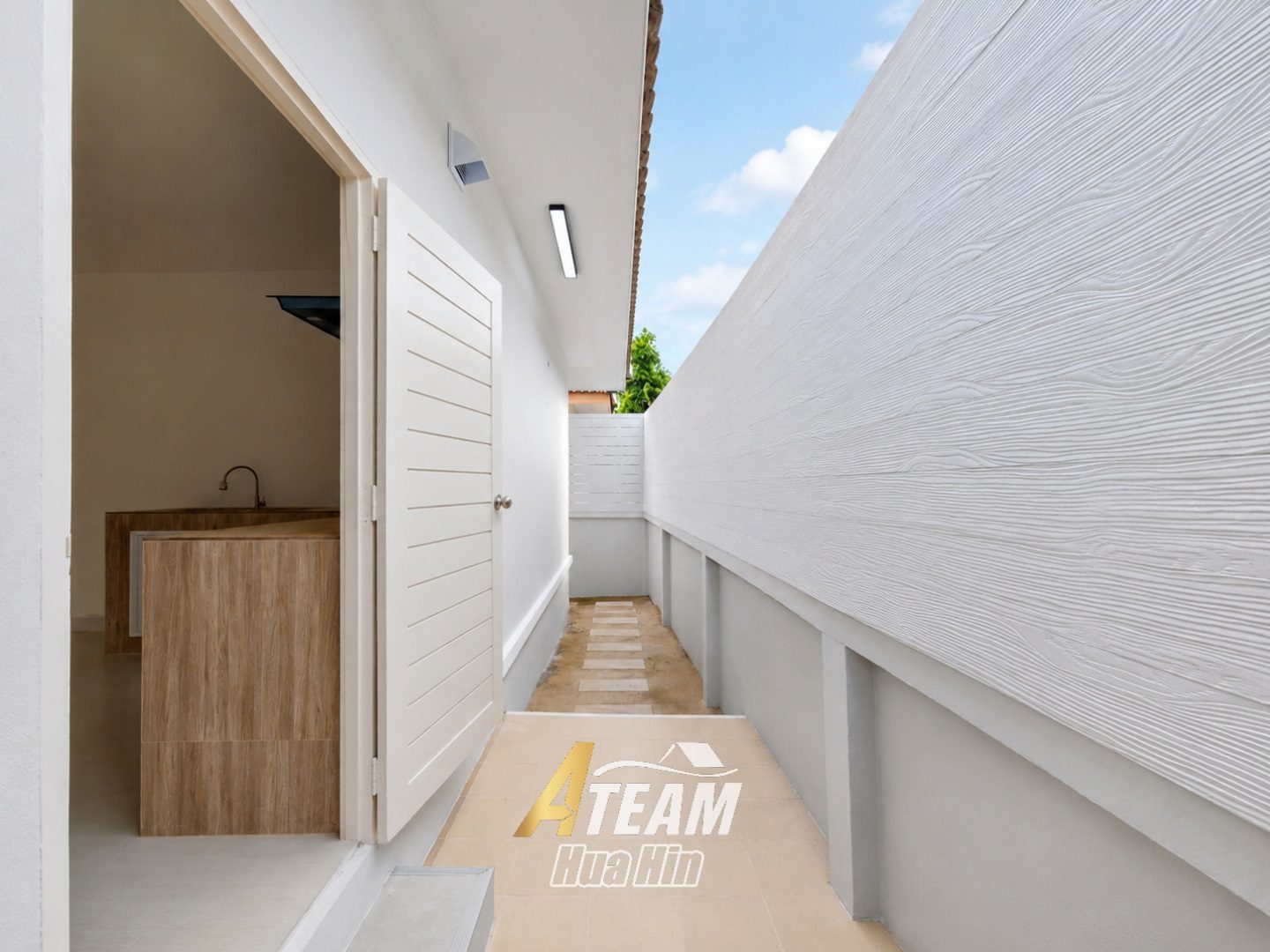 Beautyful 2-Bedroom House in Prime Location Soi 94 , thumbnail 9