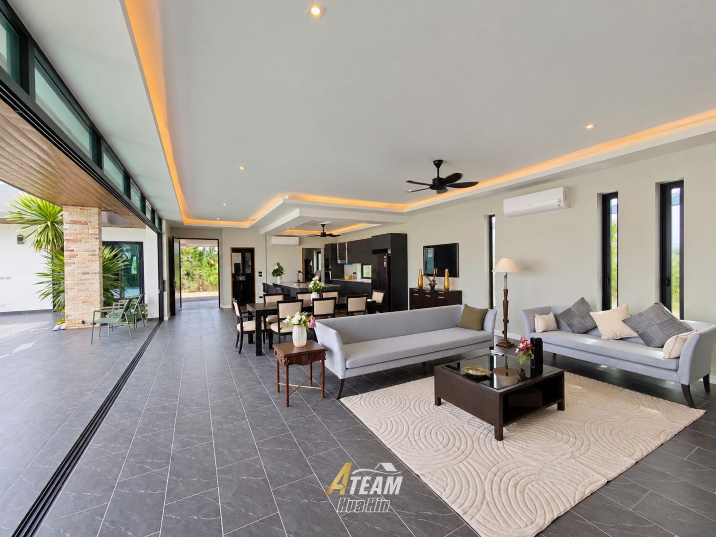 Beautiful Modern New-Build Pool Villa , thumbnail 8