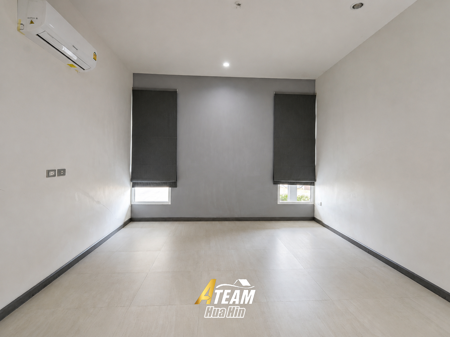 For sale House 3-Bedroom in Black Mountain., thumbnail 14