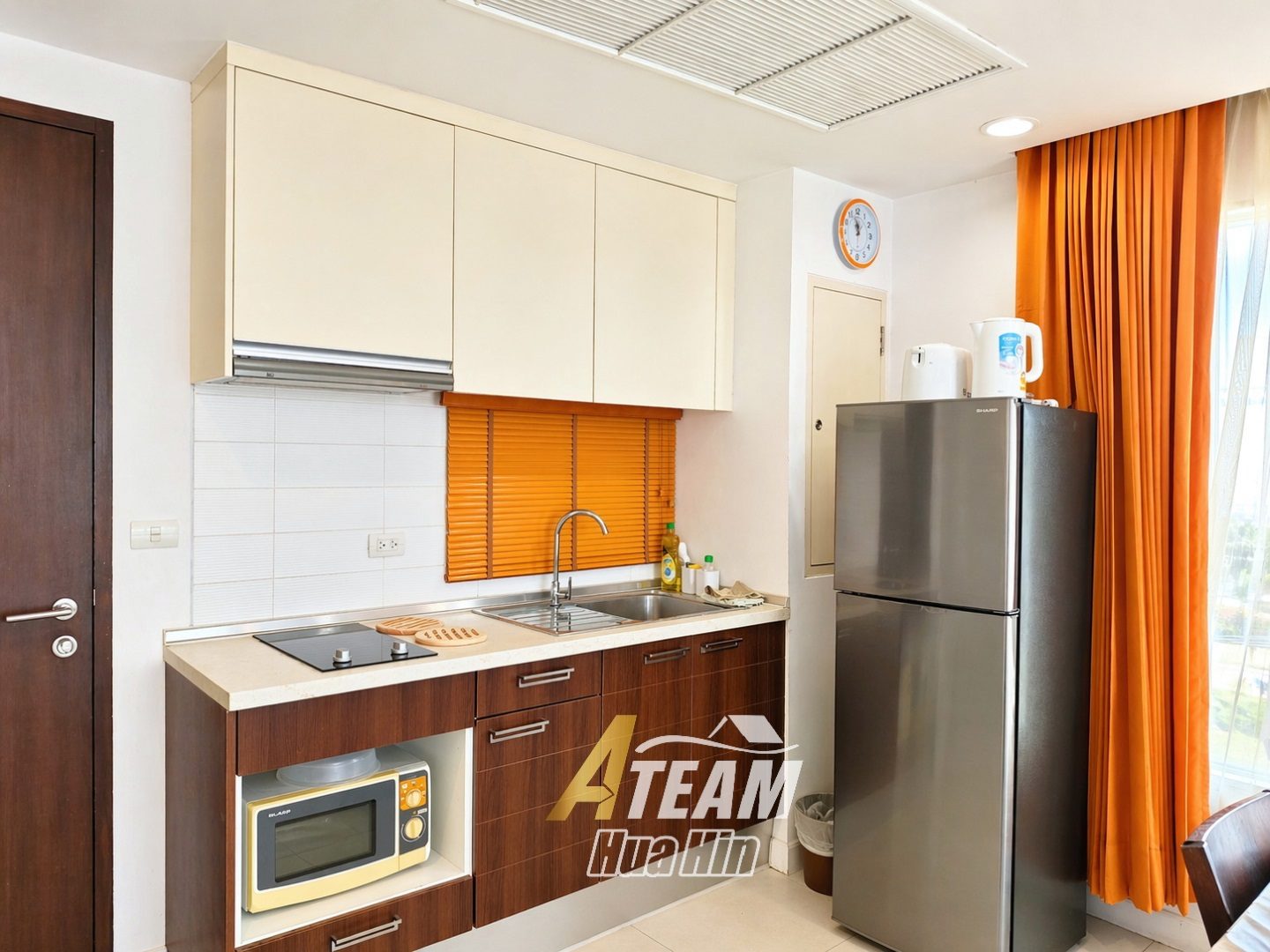 1-Bedroom Condo for Sale in Hua Hin Center, thumbnail 3