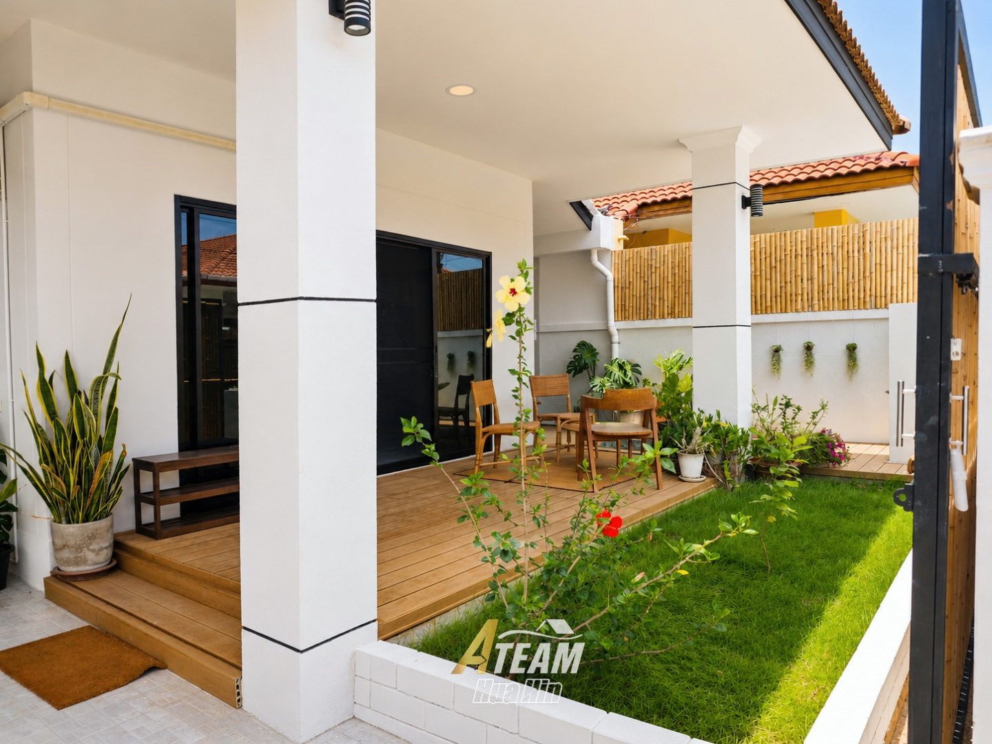 Beautifully Renovated 3-Bedroom Home with Private Plunge Pool, thumbnail 2