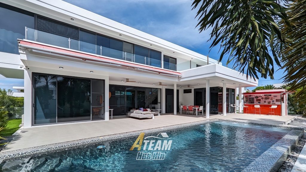 4-Bedroom House for Sale in Thap Thai