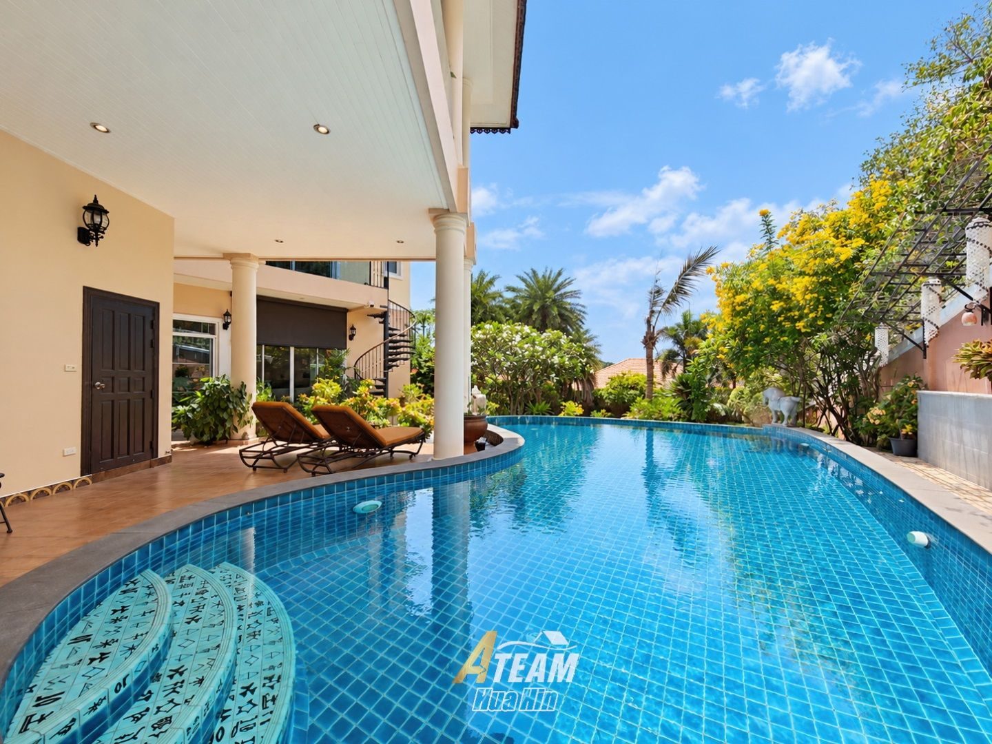 Exceptional 4-Bedroom mansion in Emerald Heights , thumbnail 8