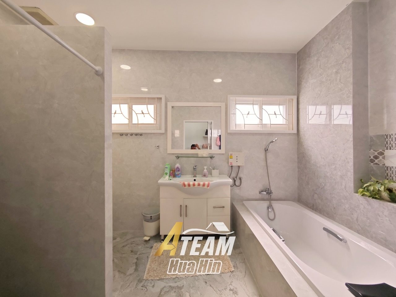 Spacious 1-Rai Estate with Two Houses in Hin Lek Fai, thumbnail 27