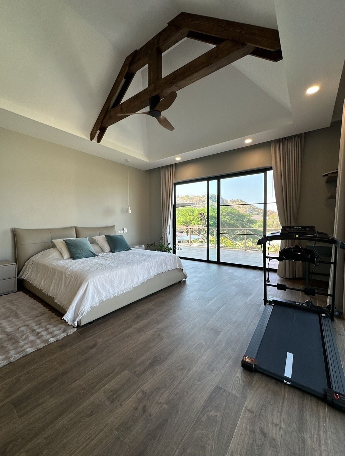 4-Bedroom Lake View Pool Villa, thumbnail 18