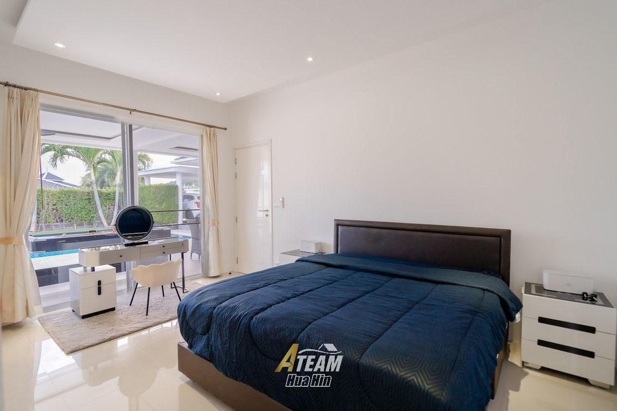 Luxury 3-Bedroom Pool Villa for Sale at Falcon Hill, Soi 102, thumbnail 30