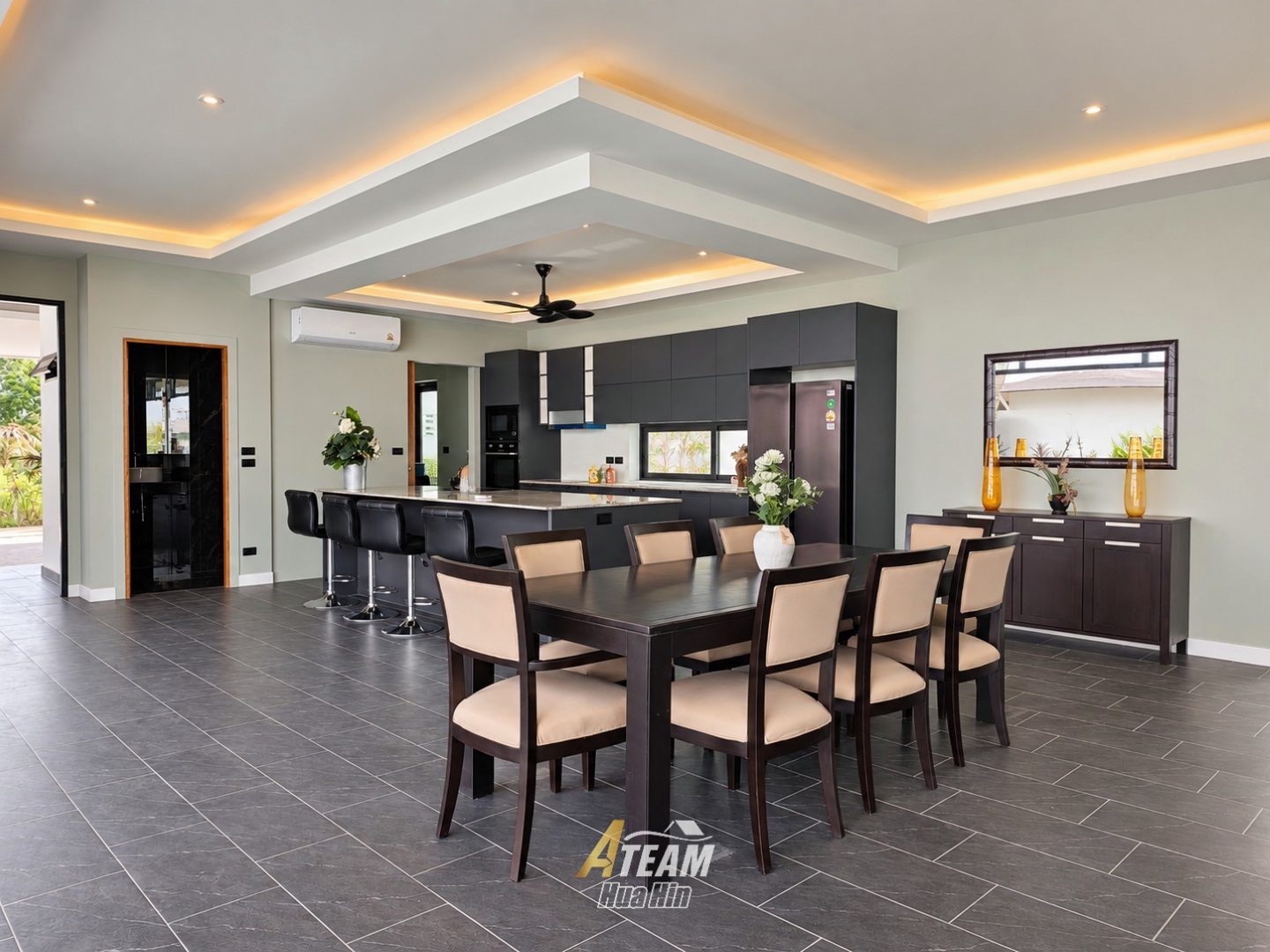 Beautiful Modern New-Build Pool Villa , thumbnail 12