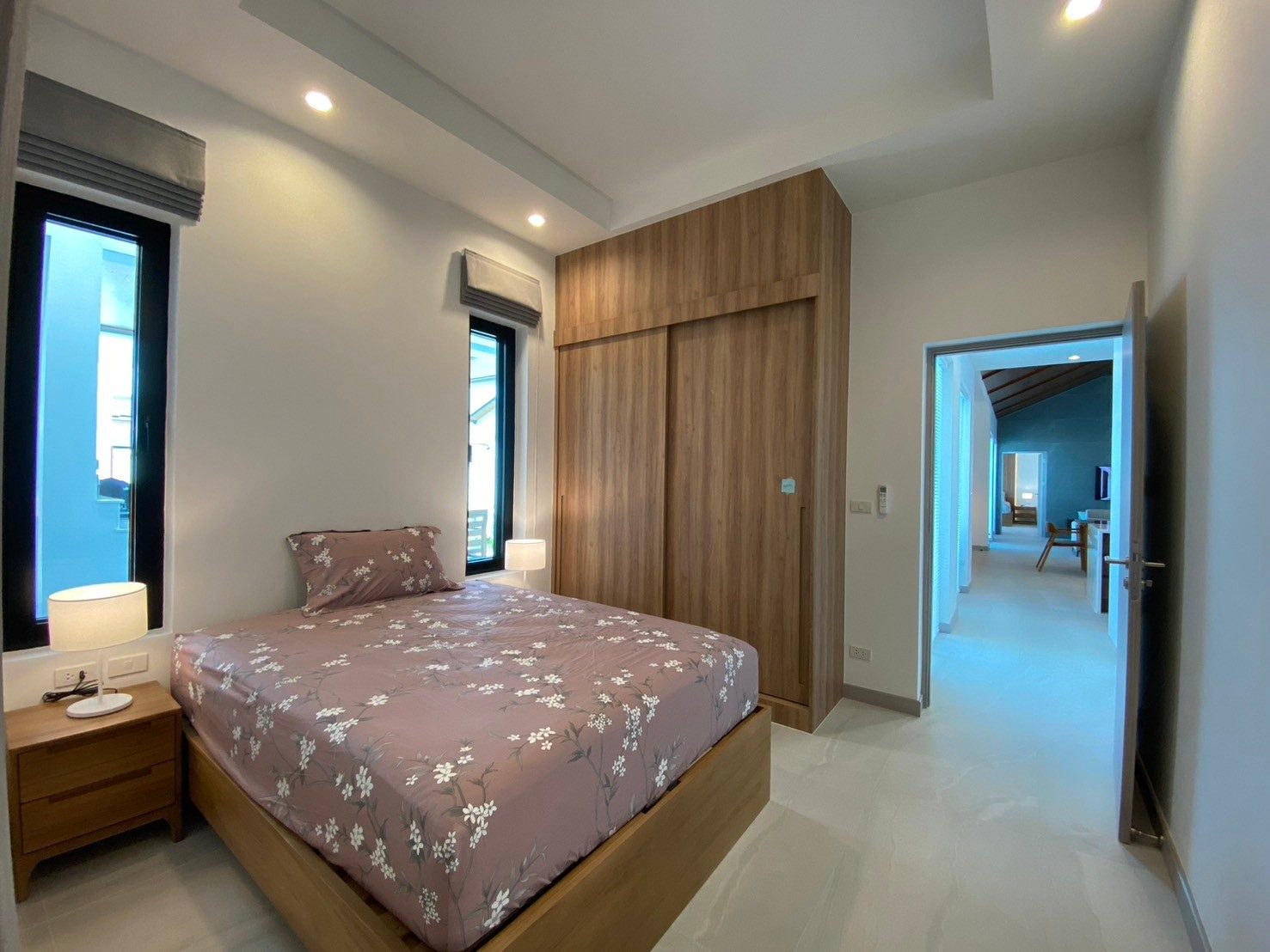 Modern 3-Bedroom Pool Villa Near Soi 102 & Pineapple Valley Golf Club, thumbnail 10