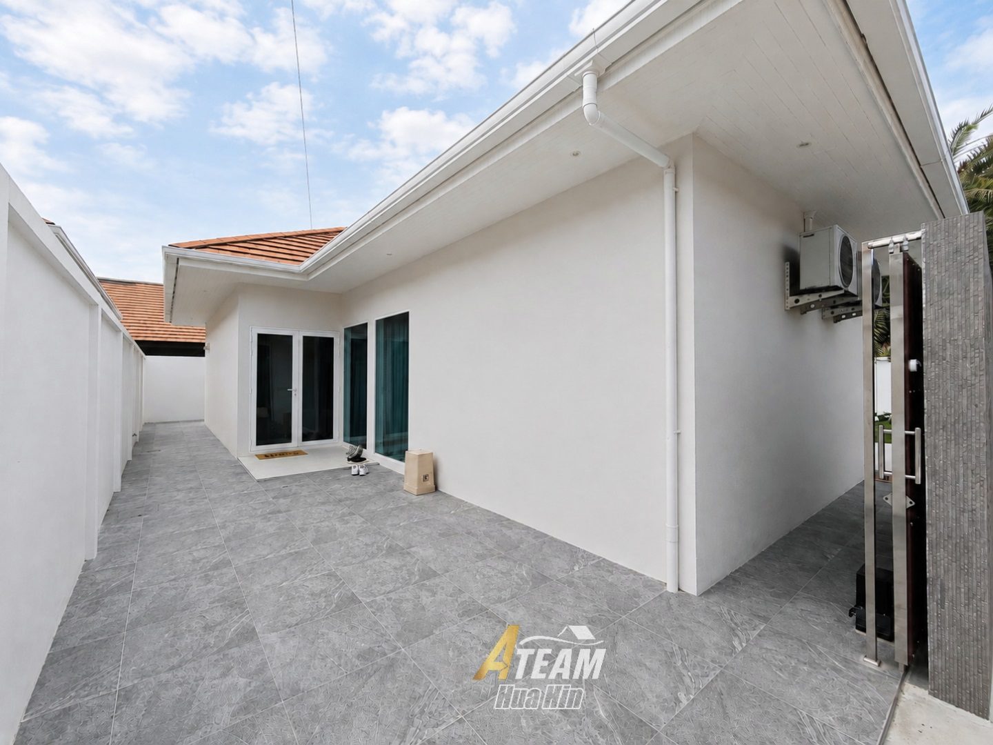 3-Bedroom modern Pool Villa in a Convenient  Location Soi 114, thumbnail 10