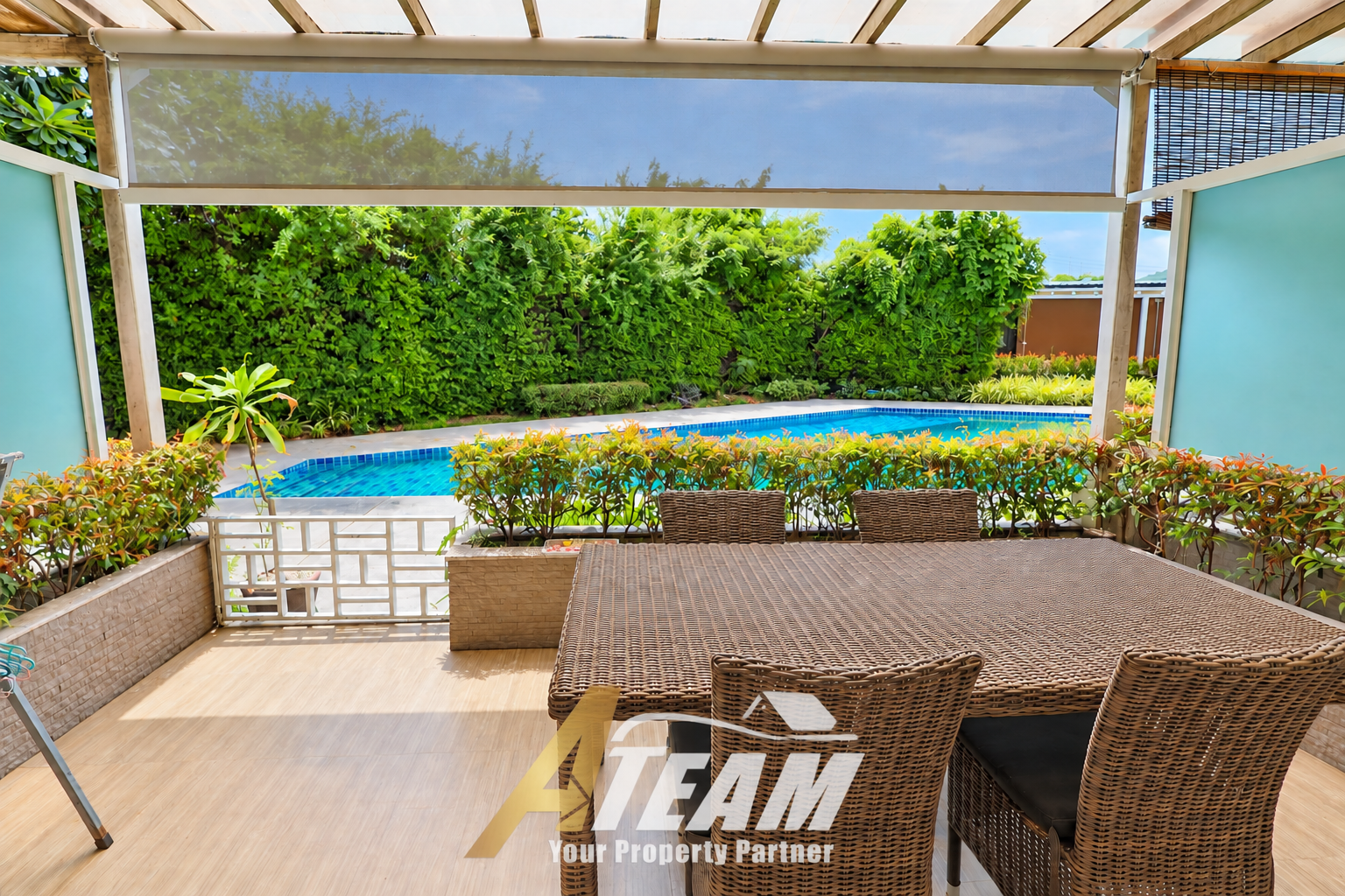 Townhouse 2-Bedroom Two-Storey Residence at Riviera Pearl