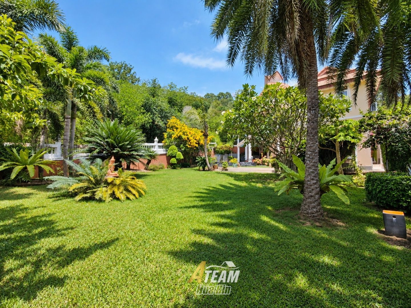 Exceptional 4-Bedroom mansion in Emerald Heights , thumbnail 4