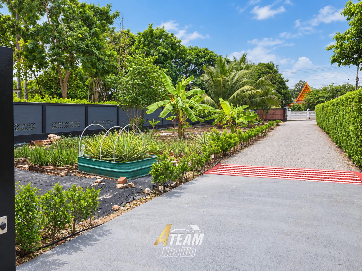 Private Riverside Pool Villa with Expansive Land in Pranburi, thumbnail 10