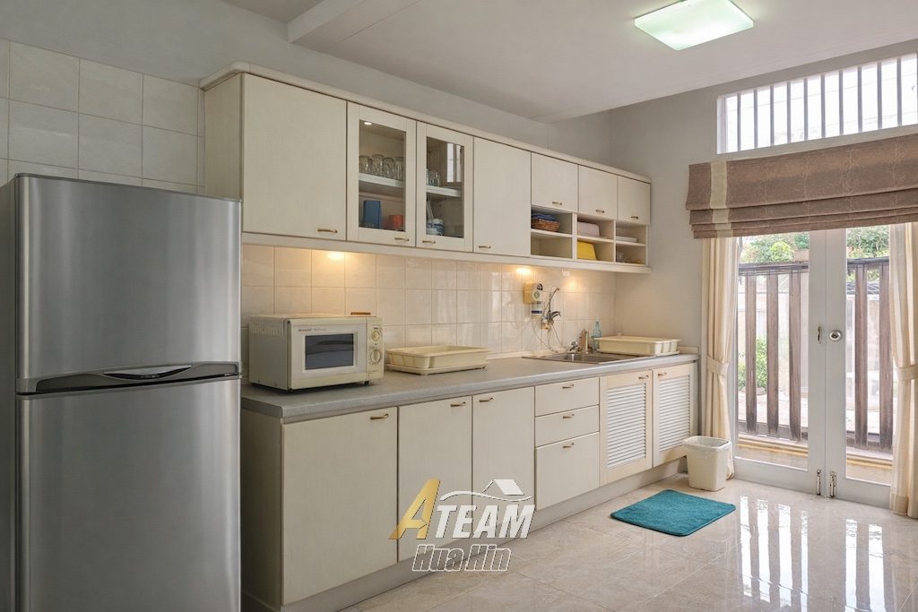 Beachfront Luxury Pool Villa for Sale in Baan Chaliang Lom, thumbnail 5