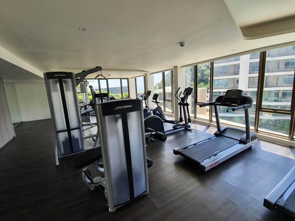 Beautiful 2-Bedroom Condo with Pool View at Veranda, Khao Takiab, thumbnail 8