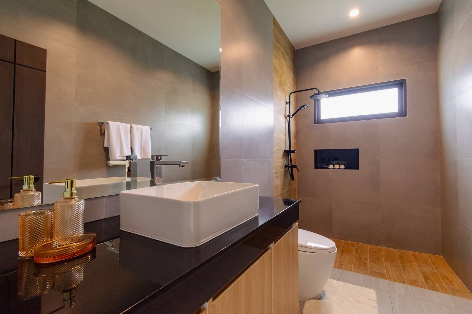 Beautifully Designed 3 Bed 3 Bath Private Pool Villa, thumbnail 8